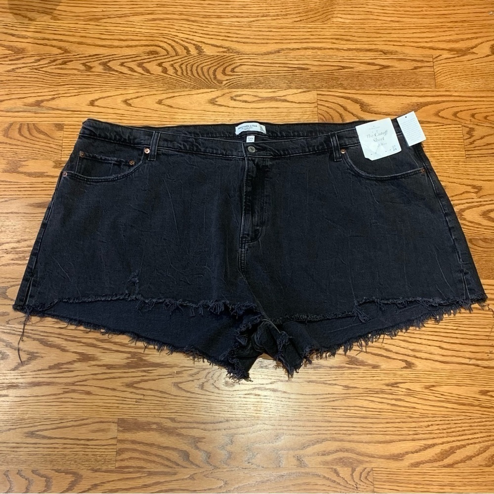 Abercrombie & Fitch Curve Love The Cutoff Short High Rise